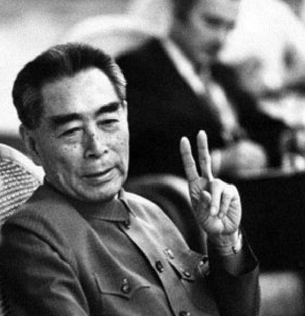 周恩来在彭德怀逝世后，连三道命令，多年后才知周恩来的高明之处