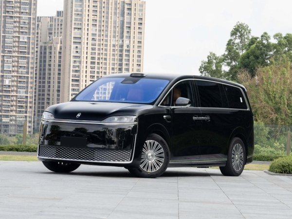 华为系MPV上市：38.98万起，2小时订单破7000