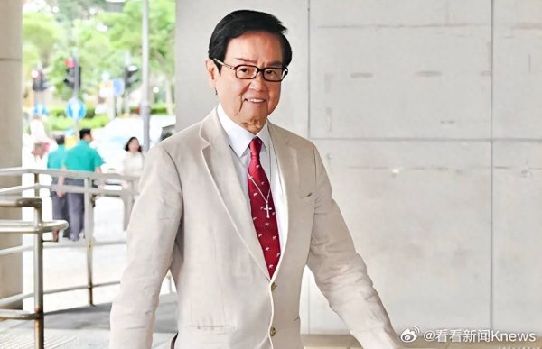 香港艺人黄百鸣，罪名成立