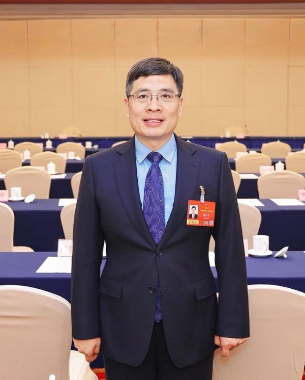 周云杰谈雷军邀请去小米参观